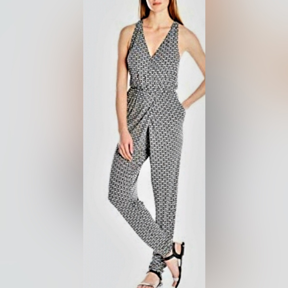 BCBGeneration Stylish Black and White Racerback Jumpsuit Size XS NWT